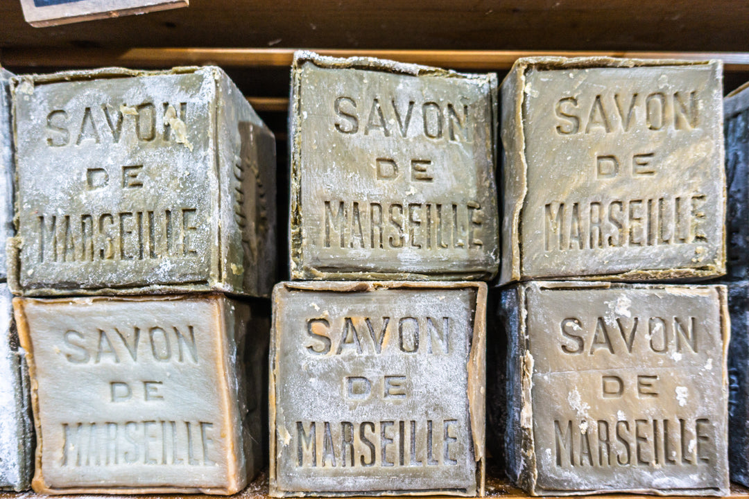 Quelles différences entre le Savon d'Alep et le Savon de Marseille?